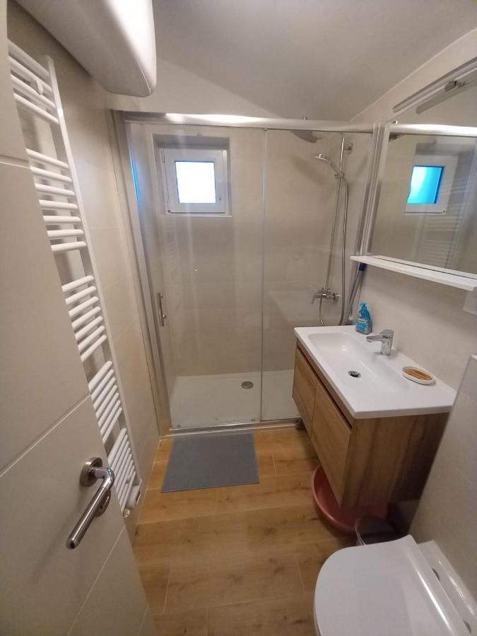 Apartmani Luni เปรมันตูรา ภายนอก รูปภาพ